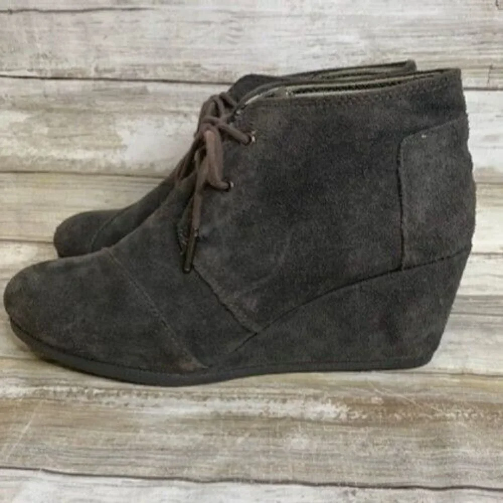 Toms Ankle Wedge Booties Solid Gray Suede 8.5‎ Laced Up #300716